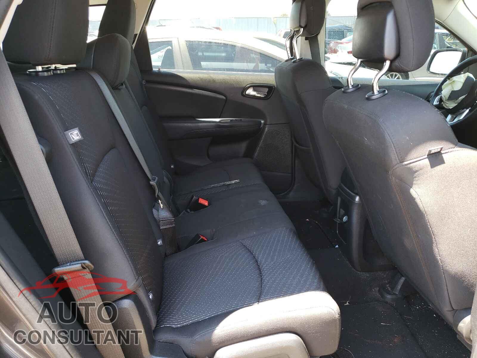 DODGE JOURNEY 2018 - 3C4PDCAB1JT344607