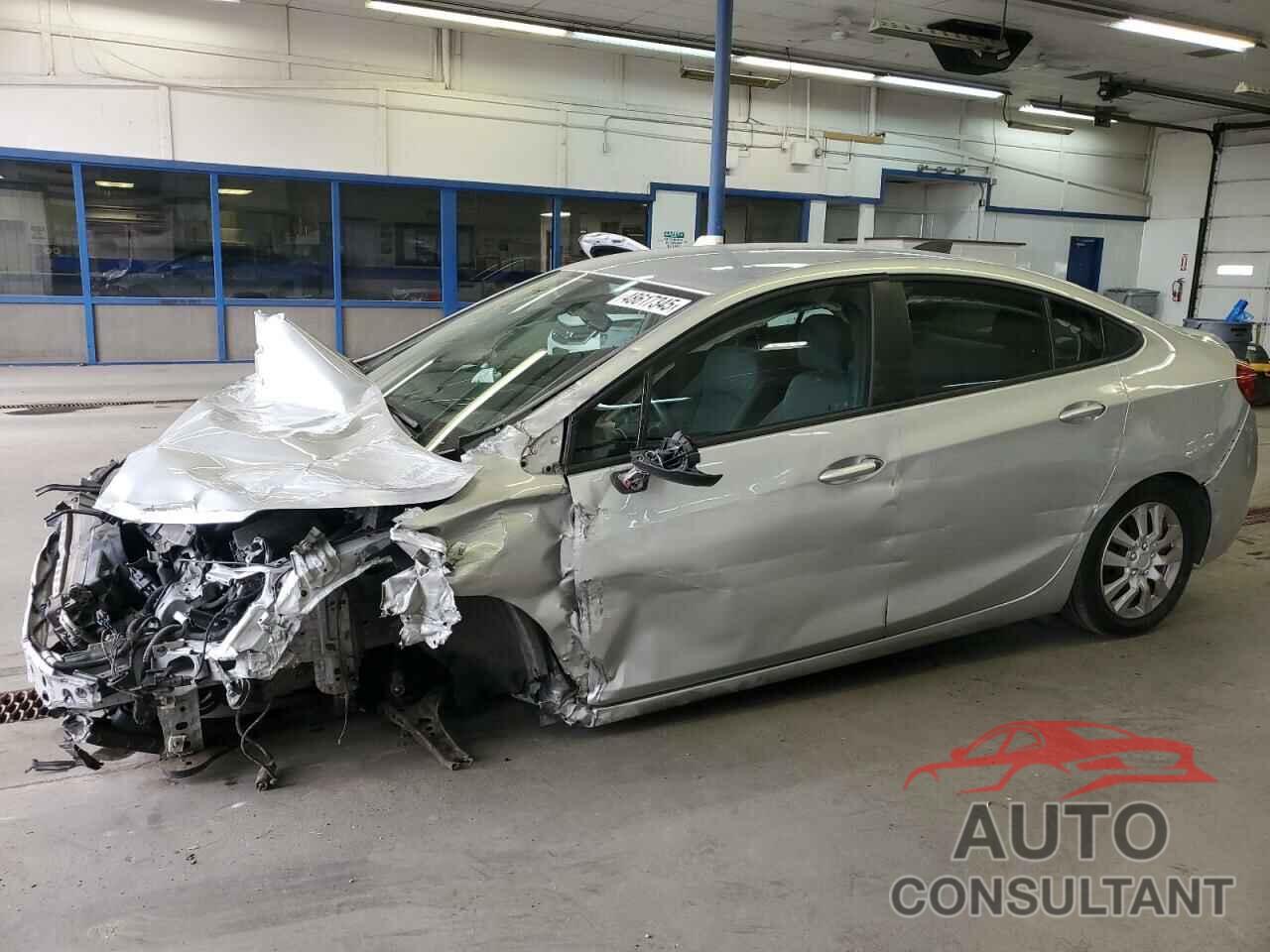 CHEVROLET CRUZE 2019 - 1G1BC5SM7K7129711