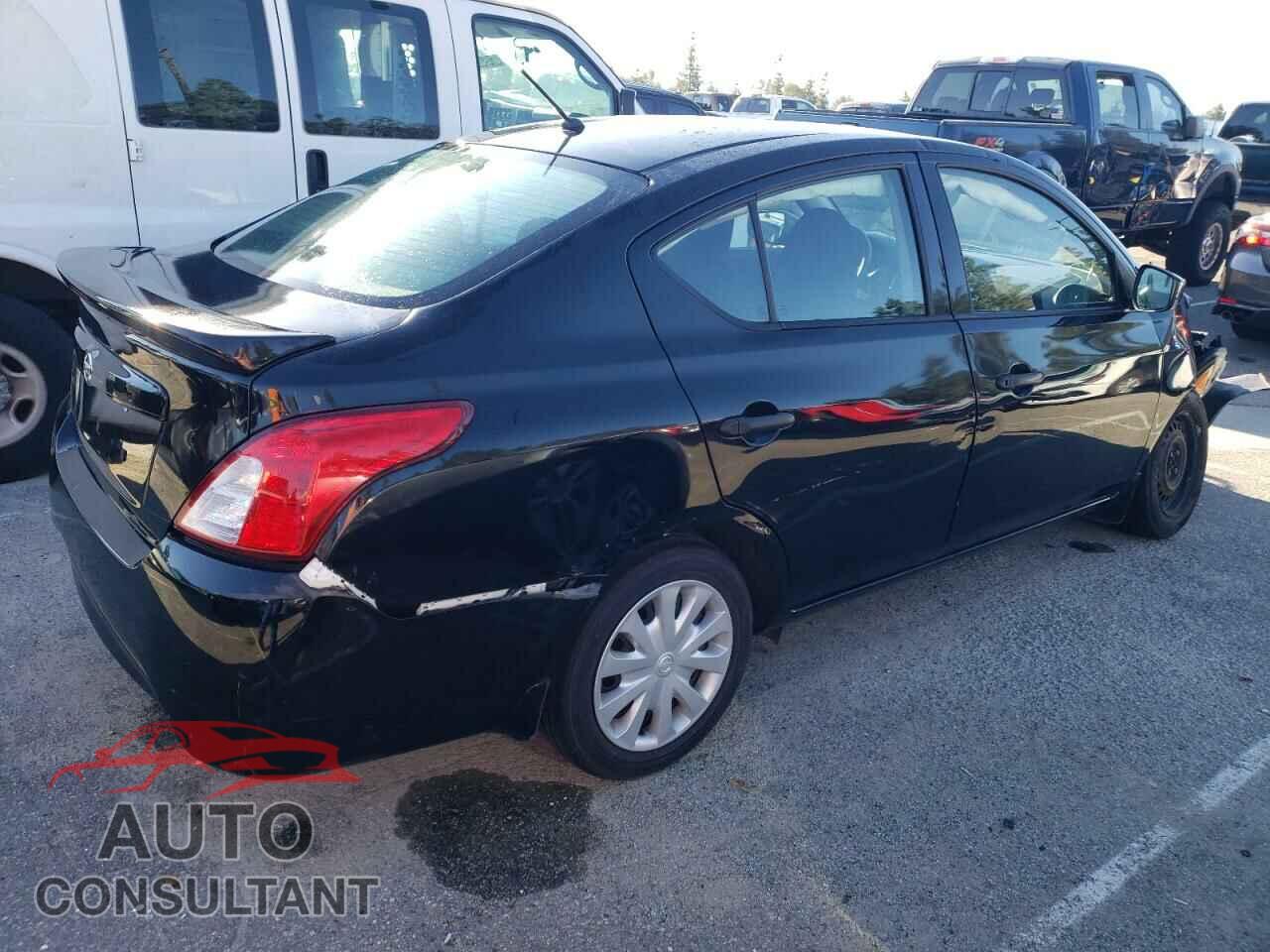 NISSAN VERSA 2017 - 3N1CN7AP5HL807750