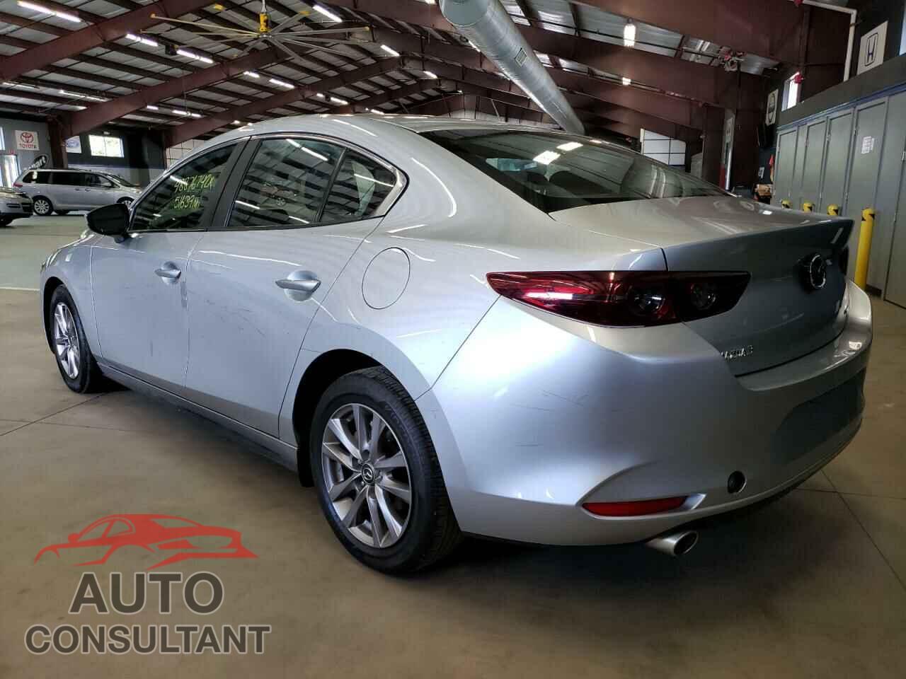 MAZDA 3 2021 - 3MZBPAA71MM202013