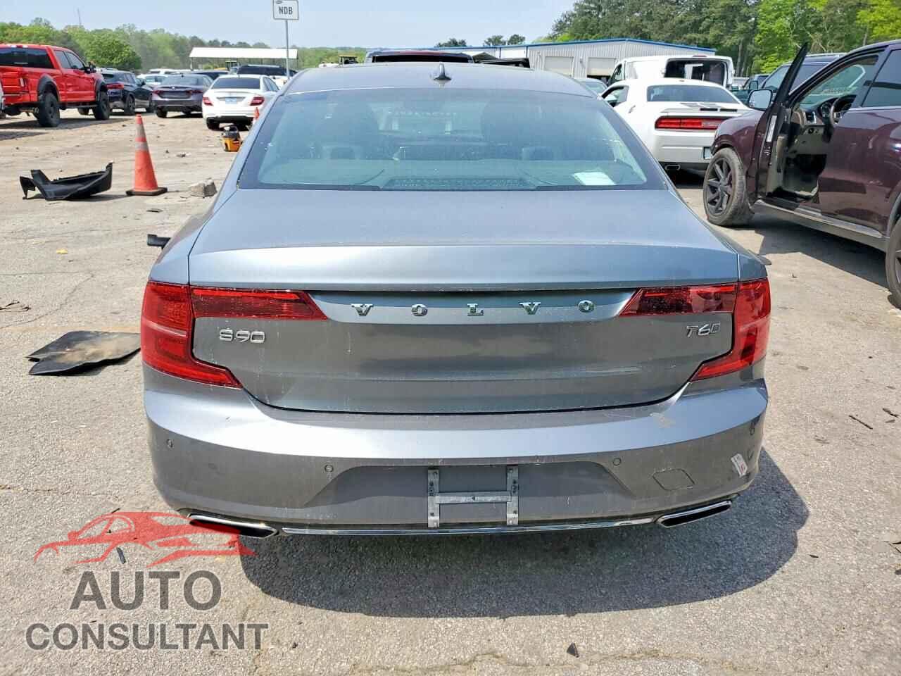 VOLVO S90 2018 - LVY992ML3JP004851
