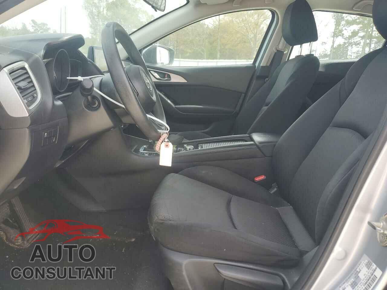 MAZDA 3 2017 - 3MZBN1K76HM133409