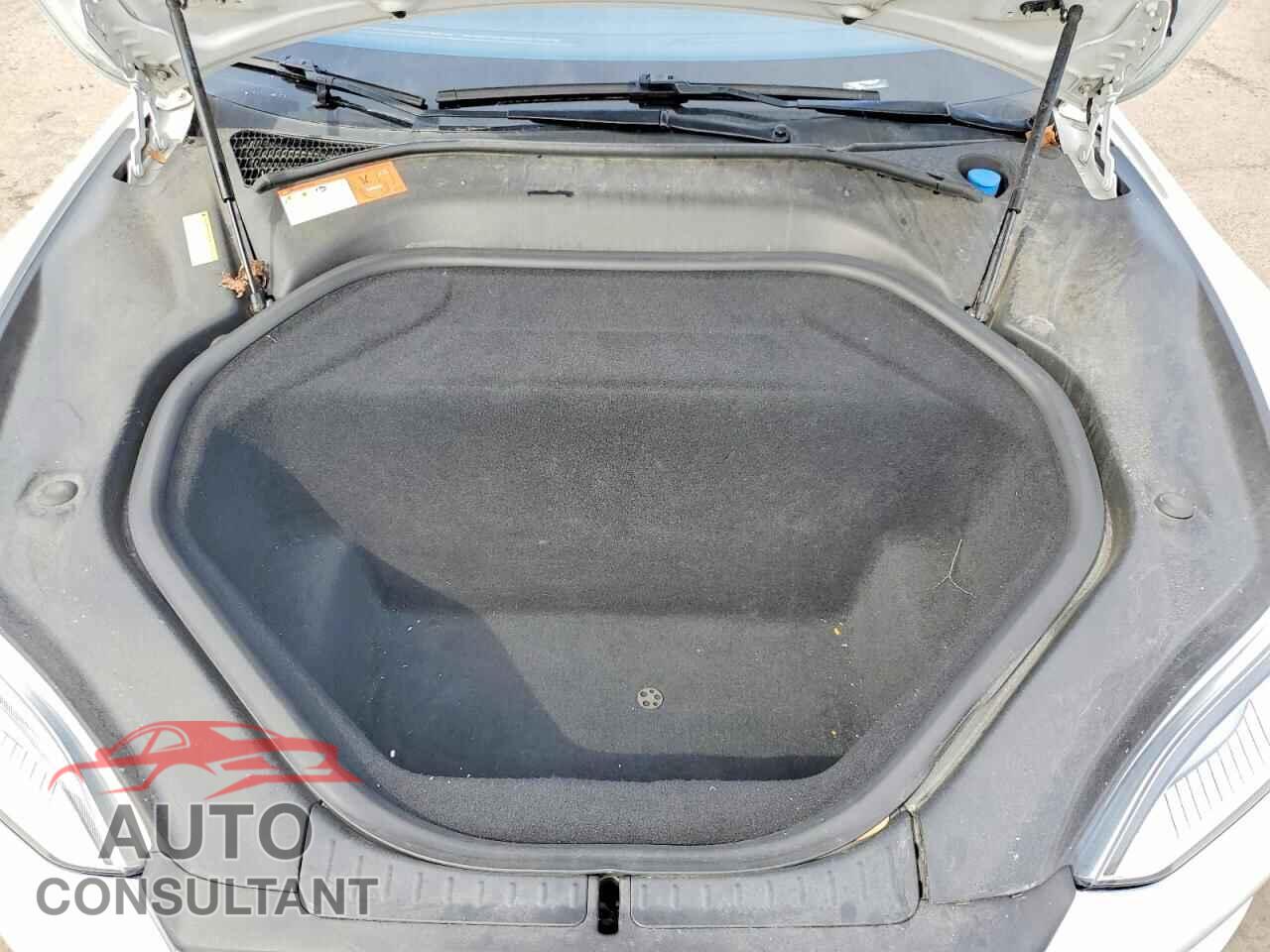 TESLA MODEL S 2015 - 5YJSA1E22FF104814