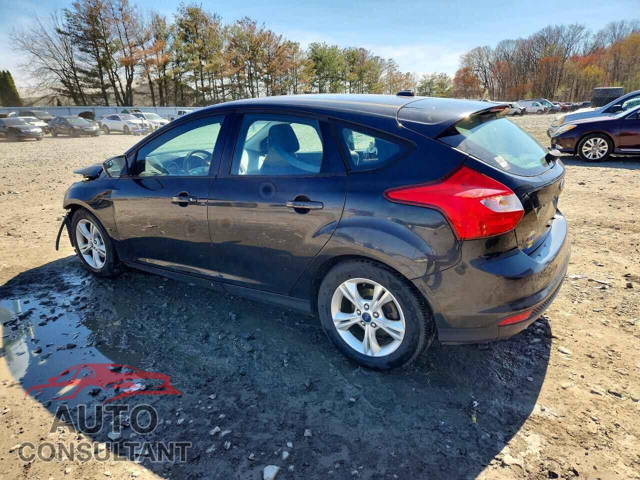 FORD FOCUS 2012 - 1FAHP3K2XCL365597