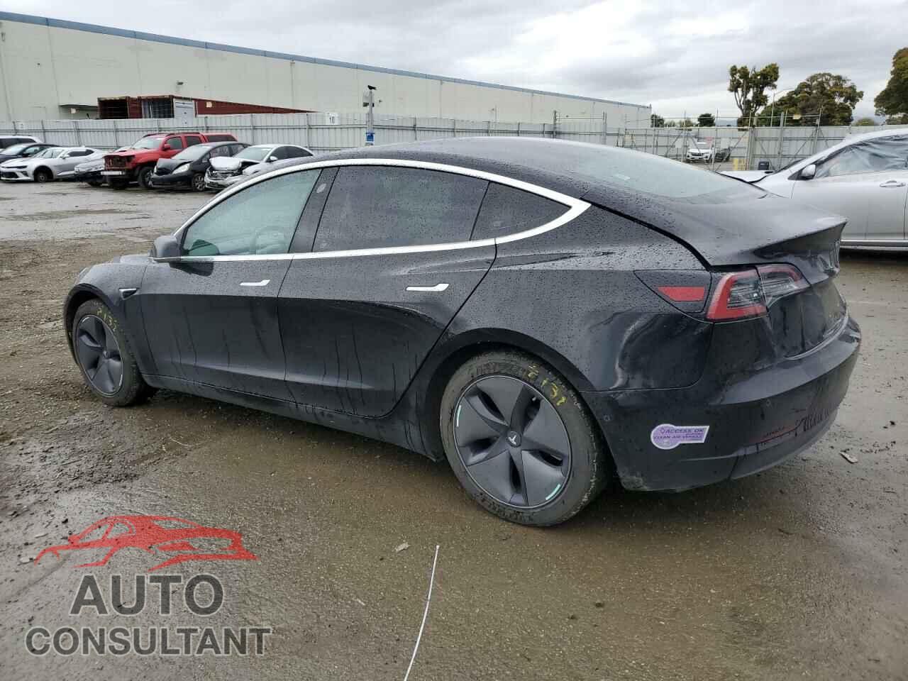 TESLA MODEL 3 2018 - 5YJ3E1EA4JF156518