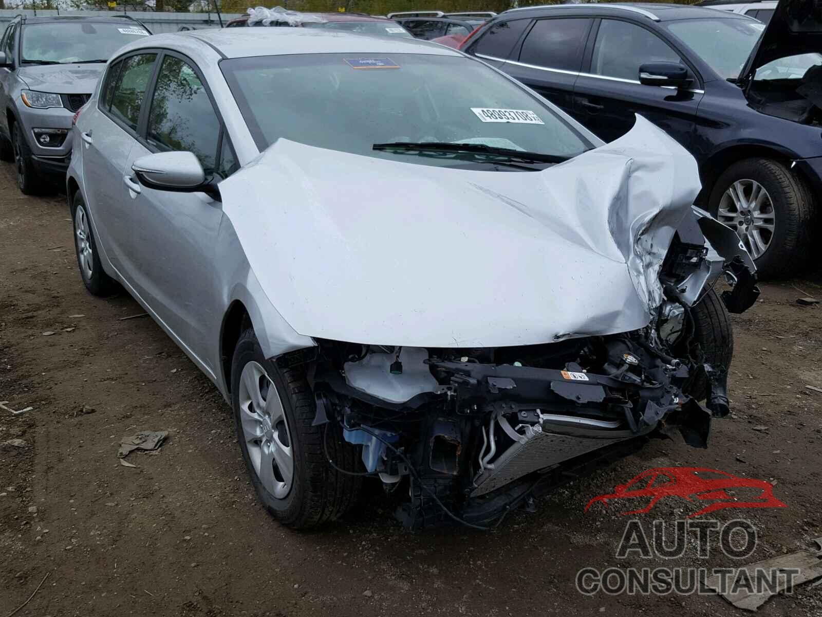 KIA FORTE 2017 - KNAFK5A85H5693908