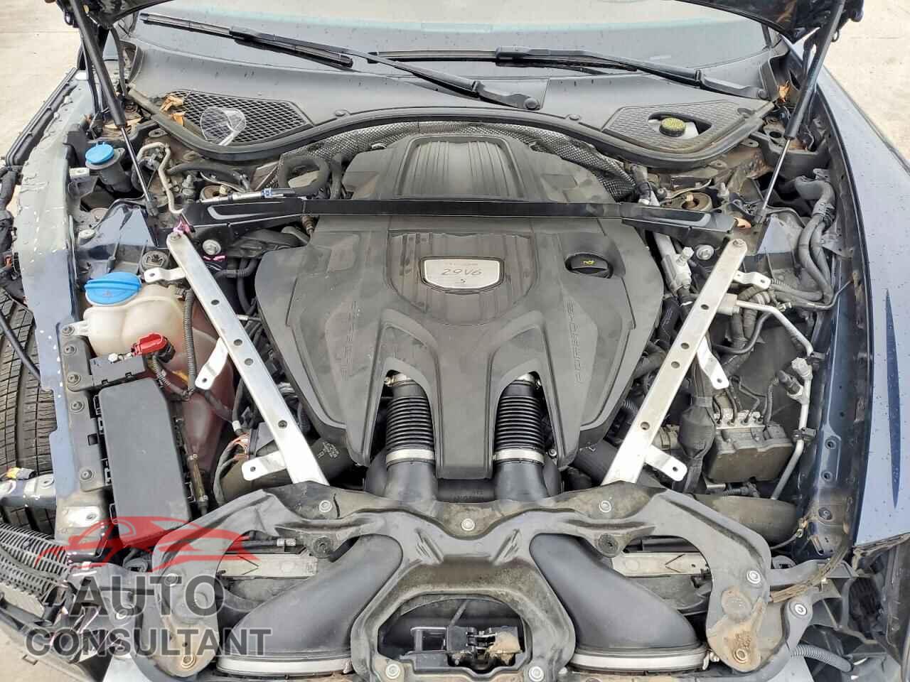 PORSCHE PANAMERA 2018 - WP0AB2A76JL133142