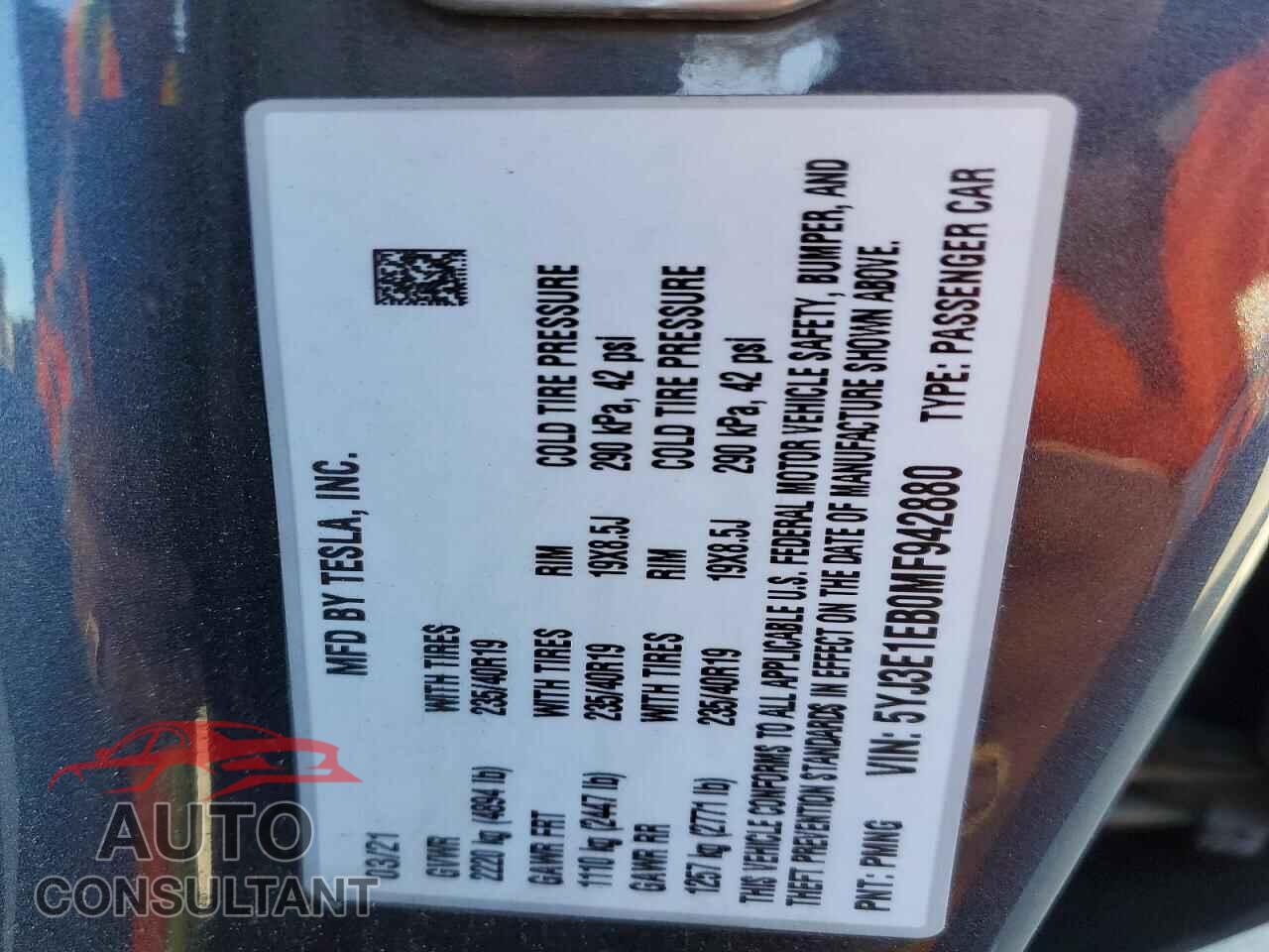 TESLA MODEL 3 2021 - 5YJ3E1EB0MF942880
