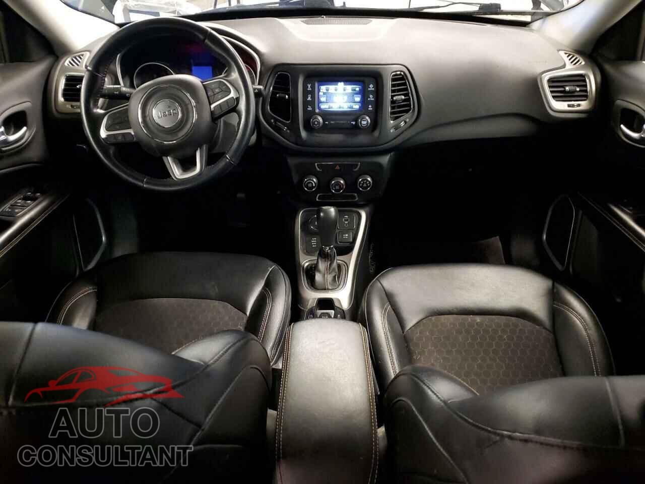 JEEP COMPASS 2017 - 3C4NJDBB1HT681728
