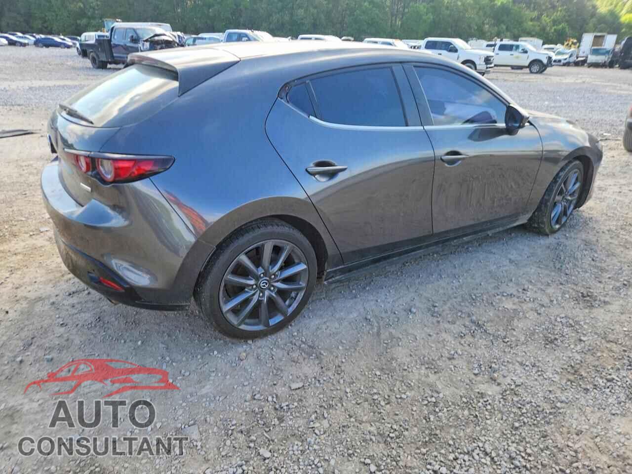 MAZDA 3 2019 - JM1BPAJM9K1131498