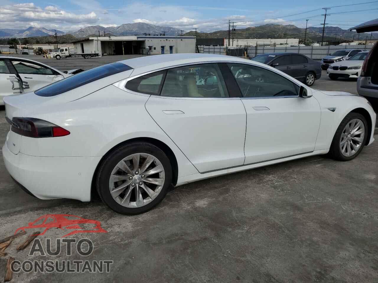 TESLA MODEL S 2016 - 5YJSA1E14GF156437