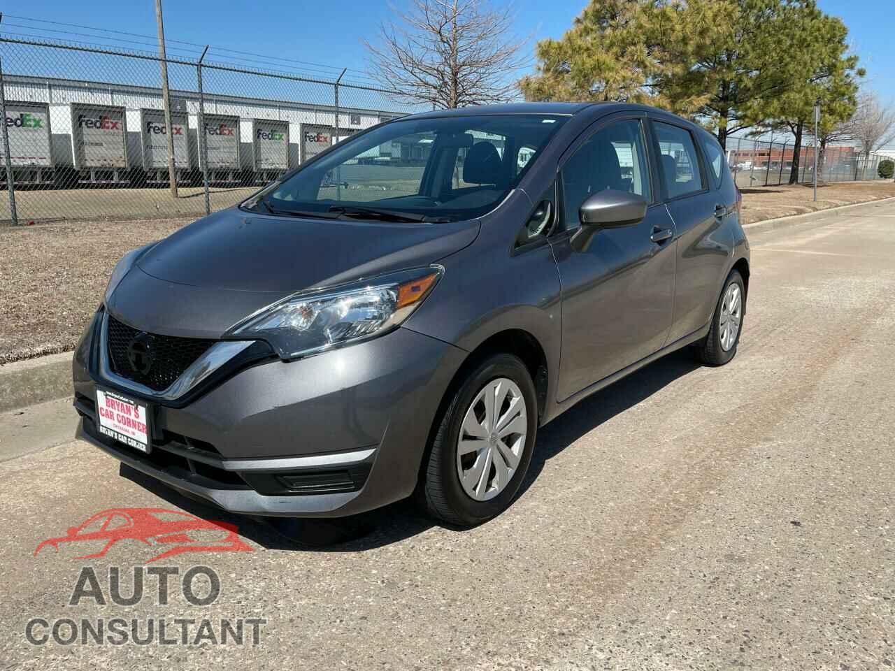 NISSAN VERSA 2017 - 3N1CE2CP3HL368399