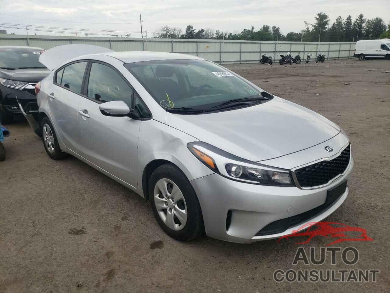 KIA FORTE 2018 - 3KPFK4A75JE239088