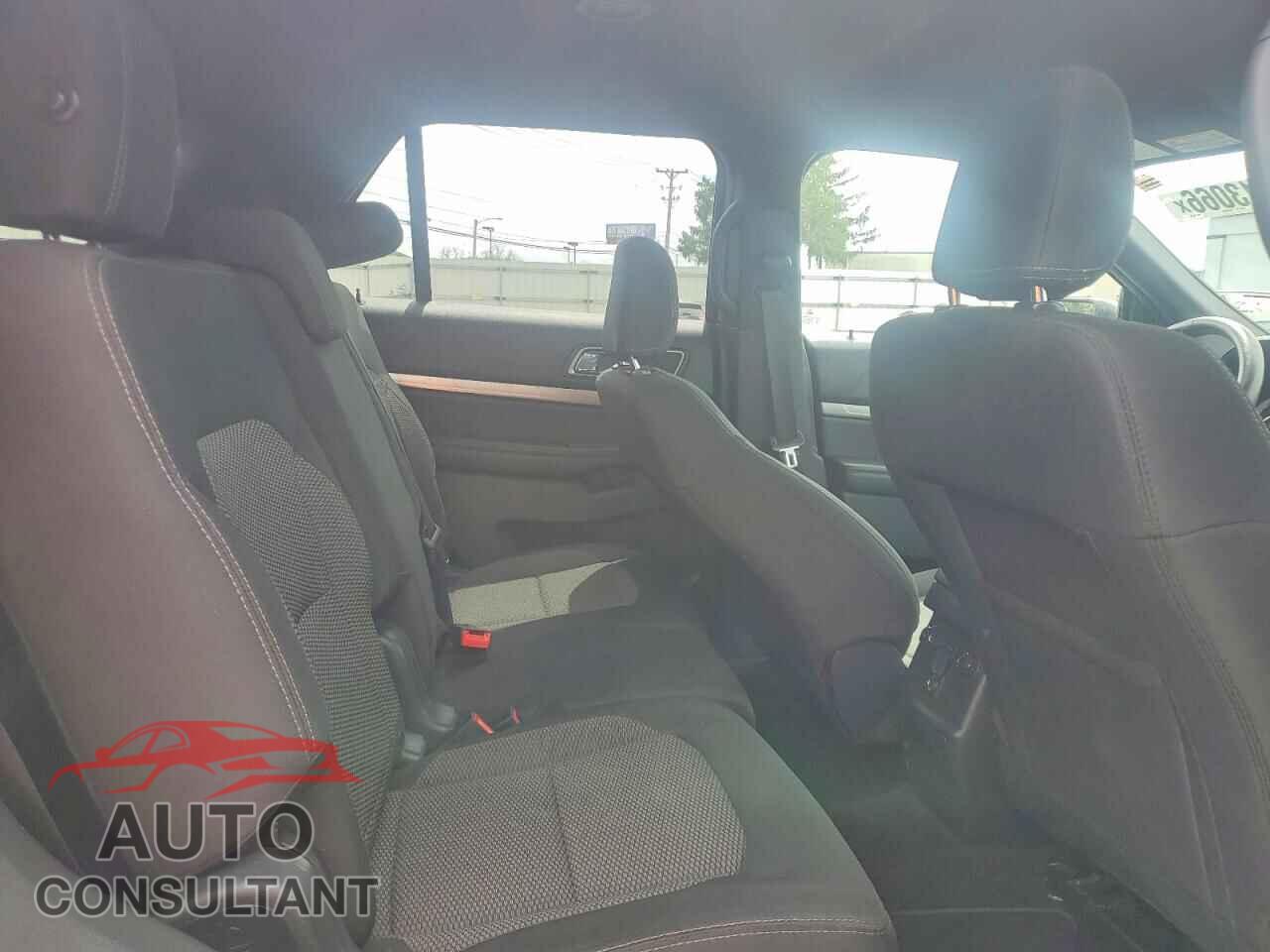 FORD EXPLORER 2018 - 1FM5K7DH4JGB54319
