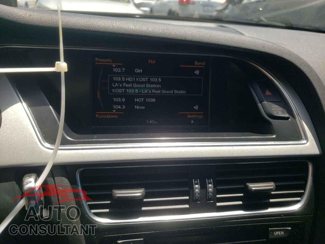 AUDI A4 2016 - WAUEFAFL8GN008580