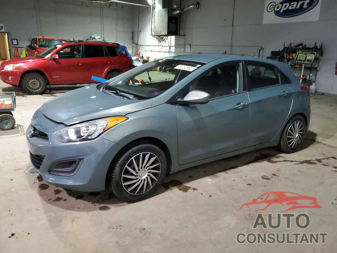 HYUNDAI ELANTRA 2013 - KMHD25LE8DU018871