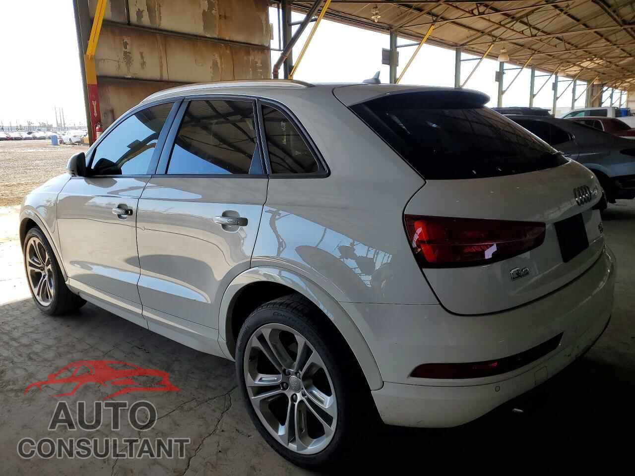 AUDI Q3 2018 - WA1ECCFS6JR009980
