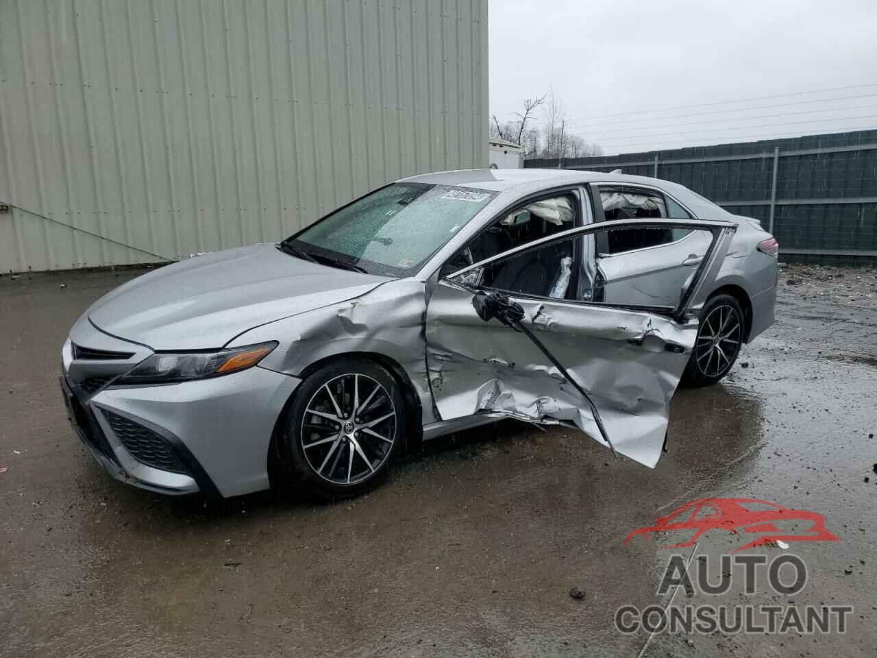 TOYOTA CAMRY 2022 - 4T1G11AK4NU623036