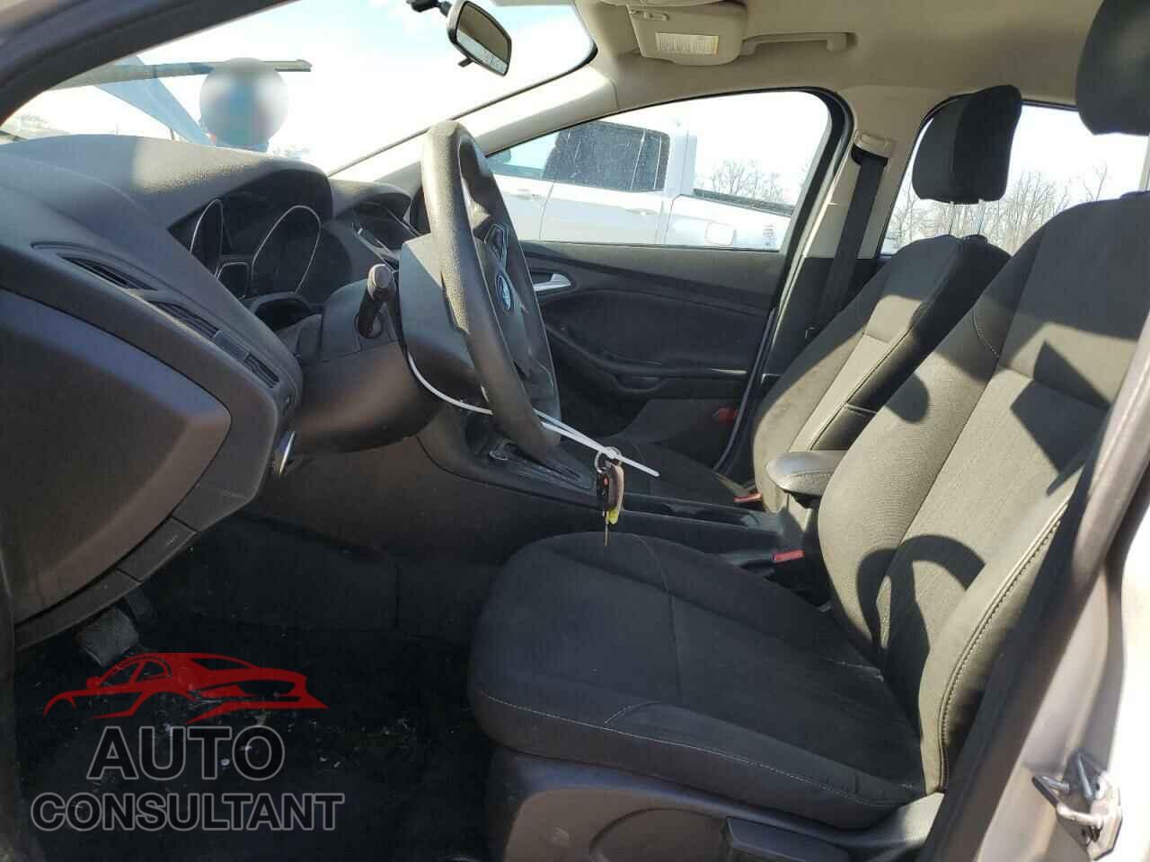 FORD FOCUS 2016 - 1FADP3F29GL228097