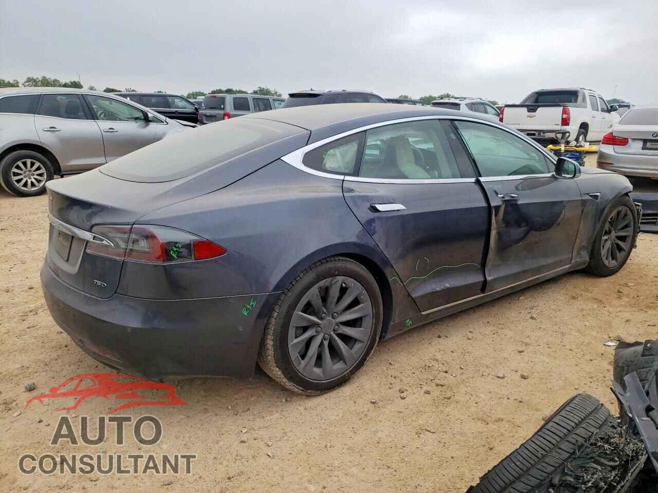 TESLA MODEL S 2018 - 5YJSA1E24JF263228