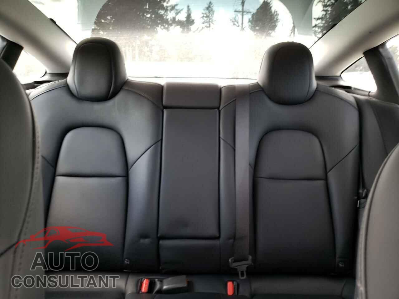 TESLA MODEL 3 2020 - 5YJ3E1EB2LF667656