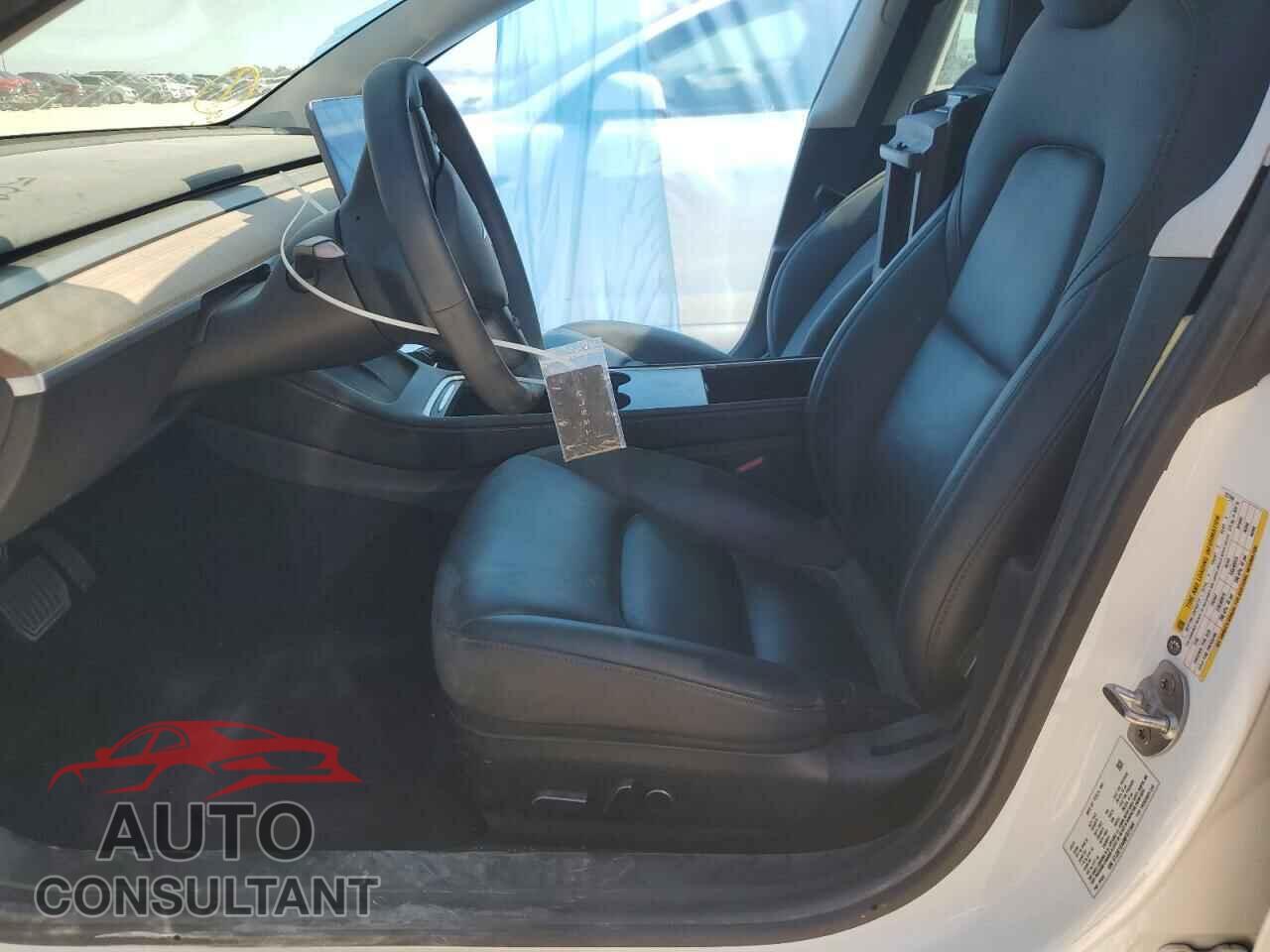TESLA MODEL 3 2021 - 5YJ3E1EA4MF031944