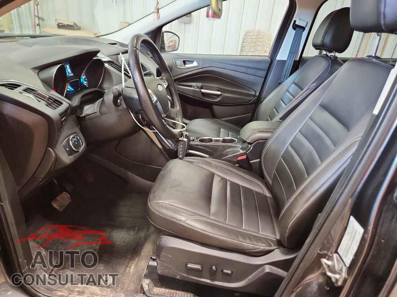 FORD ESCAPE 2015 - 1FMCU9JX8FUB01110