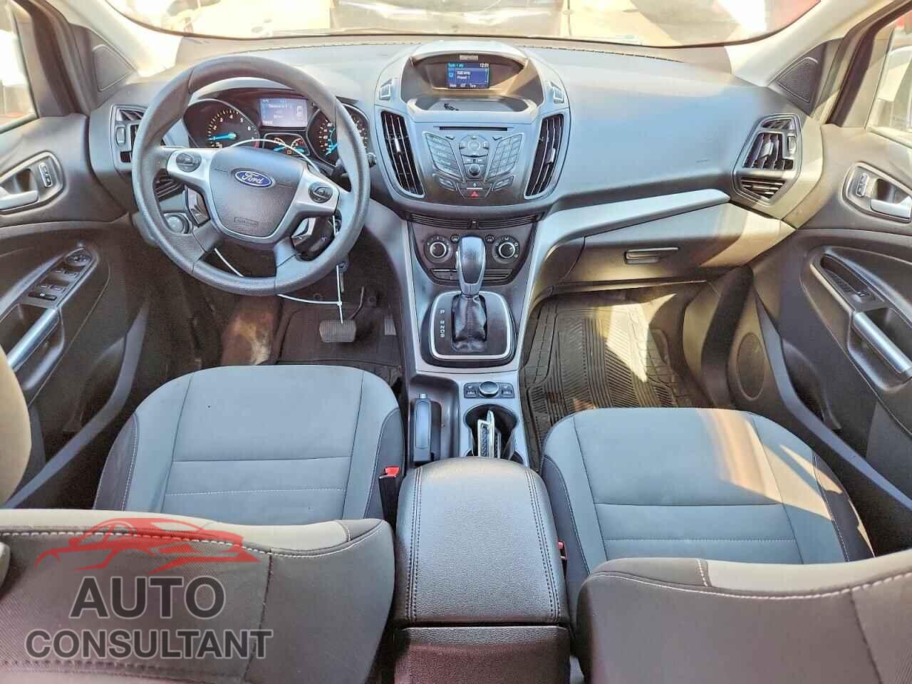 FORD ESCAPE 2013 - 1FMCU0GX1DUD73885