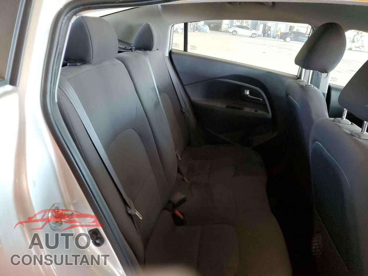 KIA RIO 2016 - KNADM4A32G6677352