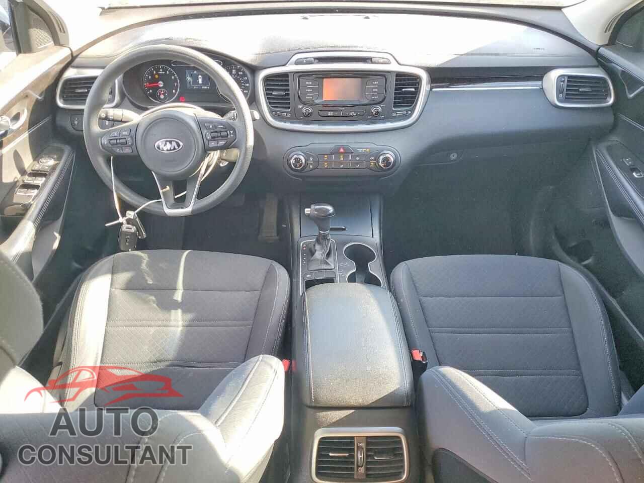 KIA SORENTO 2017 - 5XYPG4A39HG274507