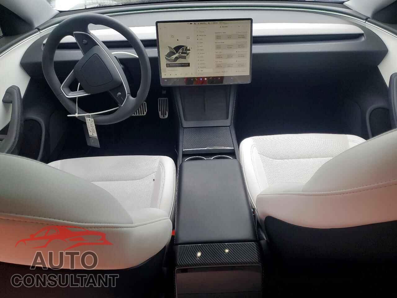 TESLA MODEL 3 2024 - LRW3E7FA0RC201445