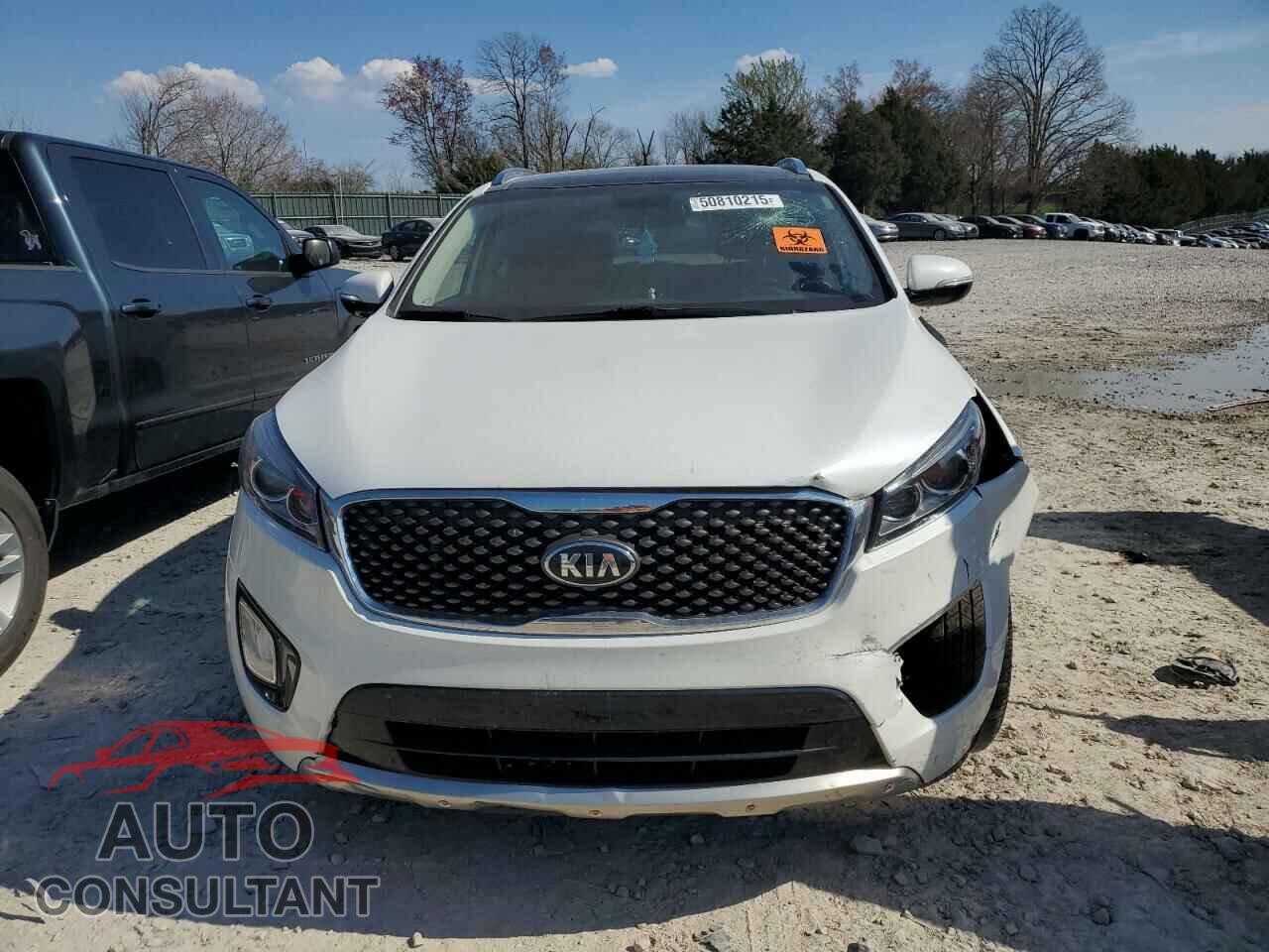 KIA SORENTO 2016 - 5XYPK4A58GG004568