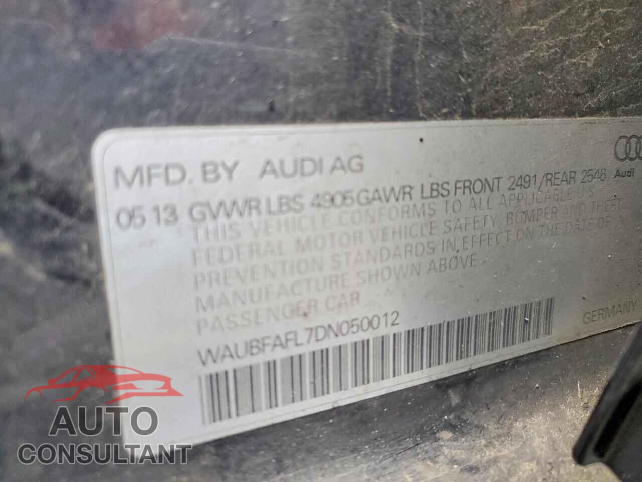 AUDI A4 2013 - WAUBFAFL7DN050012