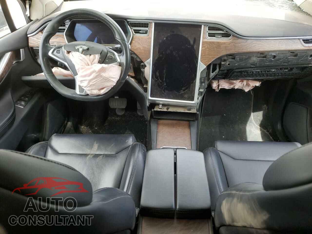 TESLA MODEL X 2017 - 5YJXCBE28HF069530