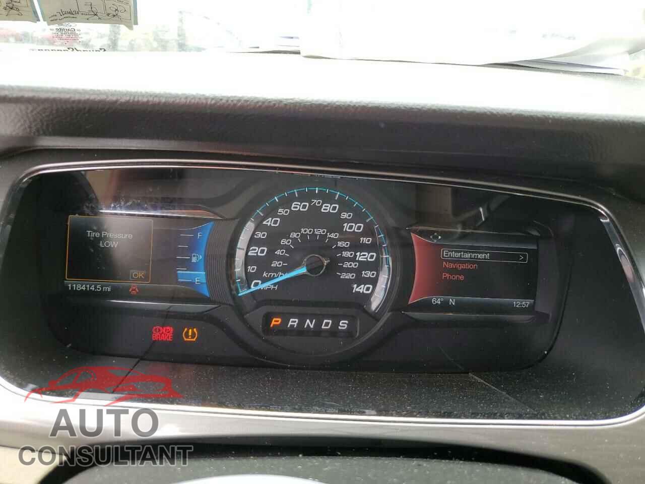 FORD TAURUS 2016 - 1FAHP2E84GG121470