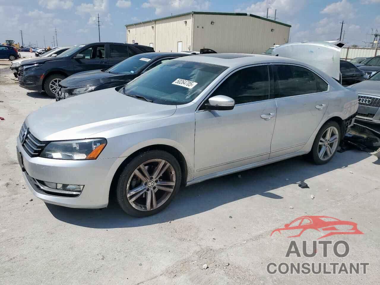 VOLKSWAGEN PASSAT 2015 - 1VWBT7A36FC049189