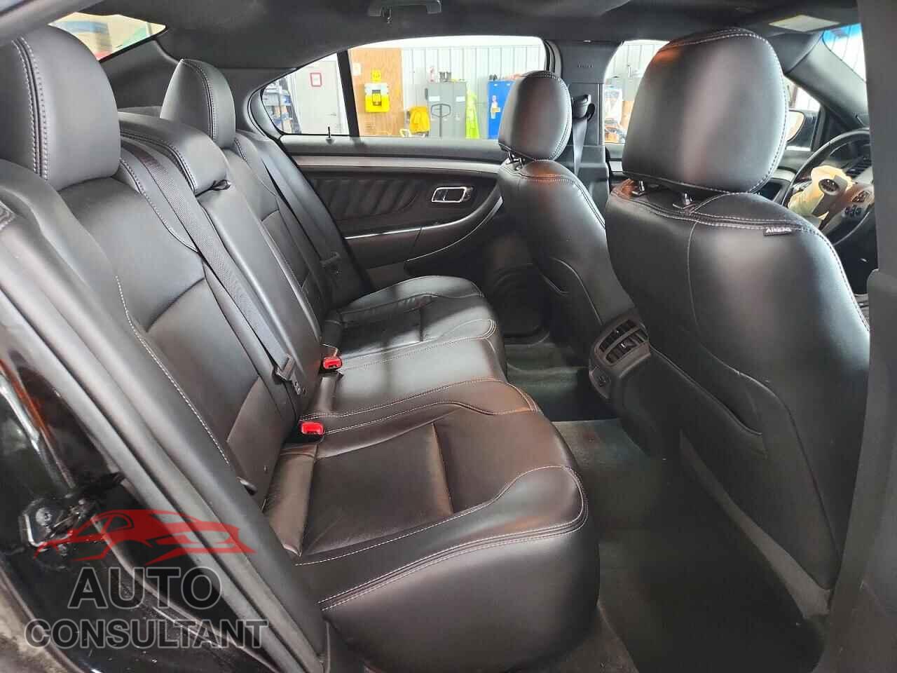 FORD TAURUS 2013 - 1FAHP2E86DG207603