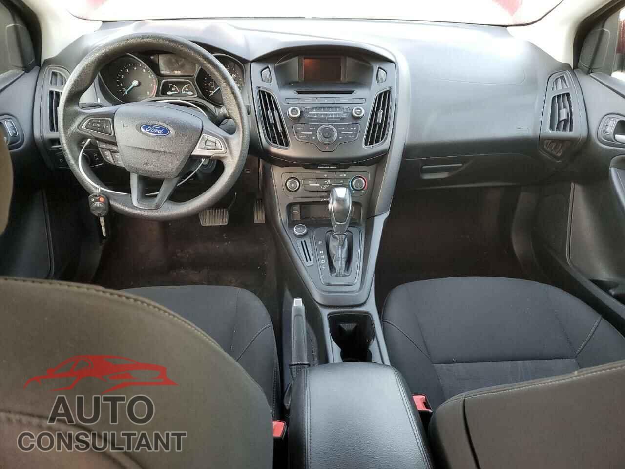 FORD FOCUS 2015 - 1FADP3F2XFL323377
