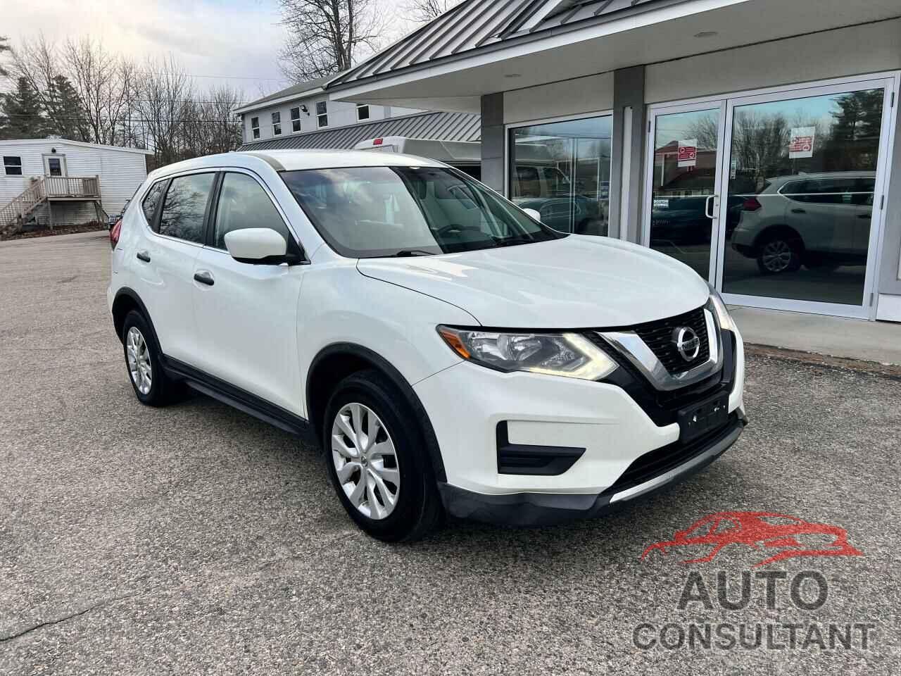 NISSAN ROGUE 2017 - KNMAT2MV0HP548564