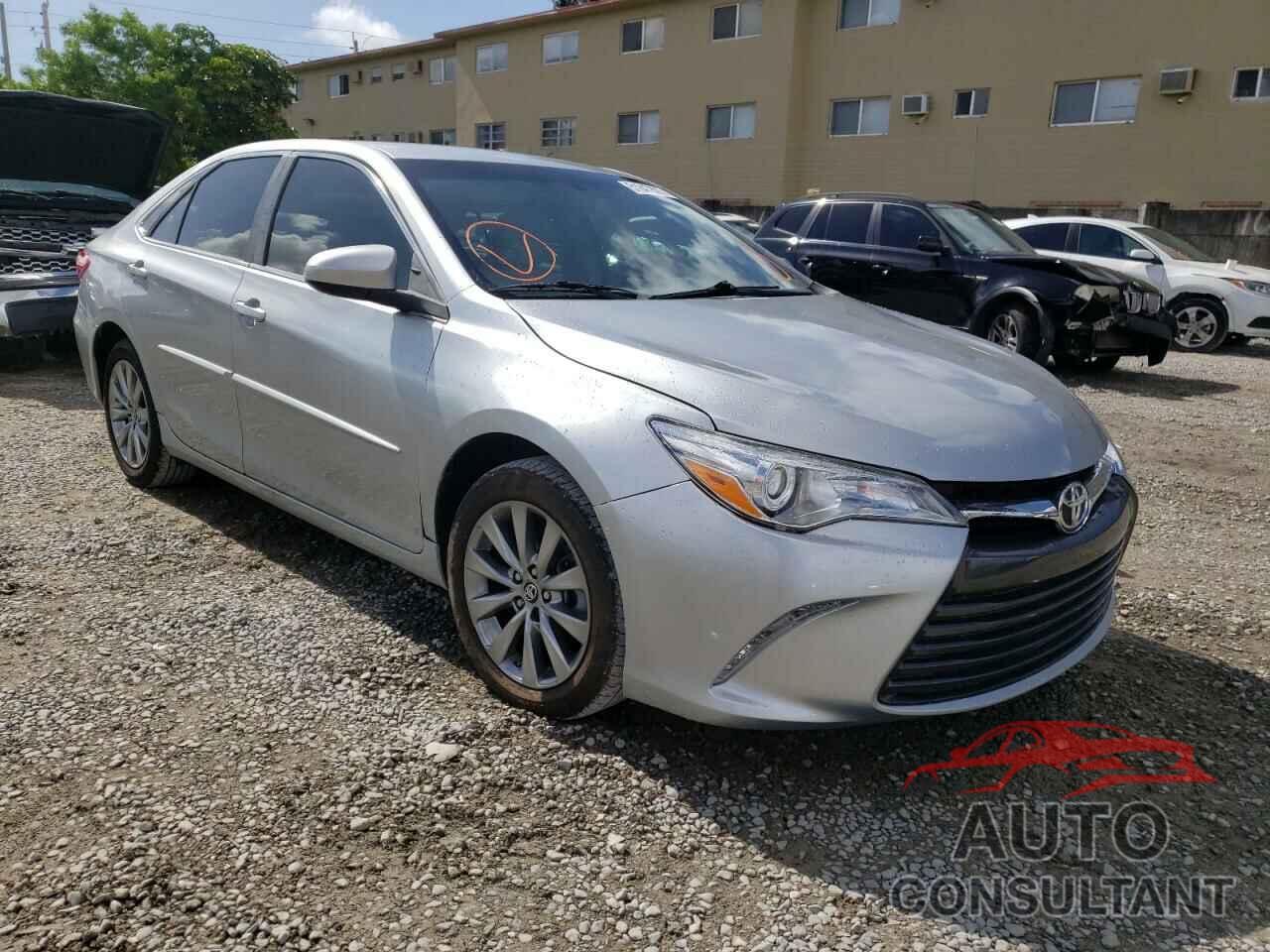 TOYOTA CAMRY 2016 - 4T4BF1FK1GR531072