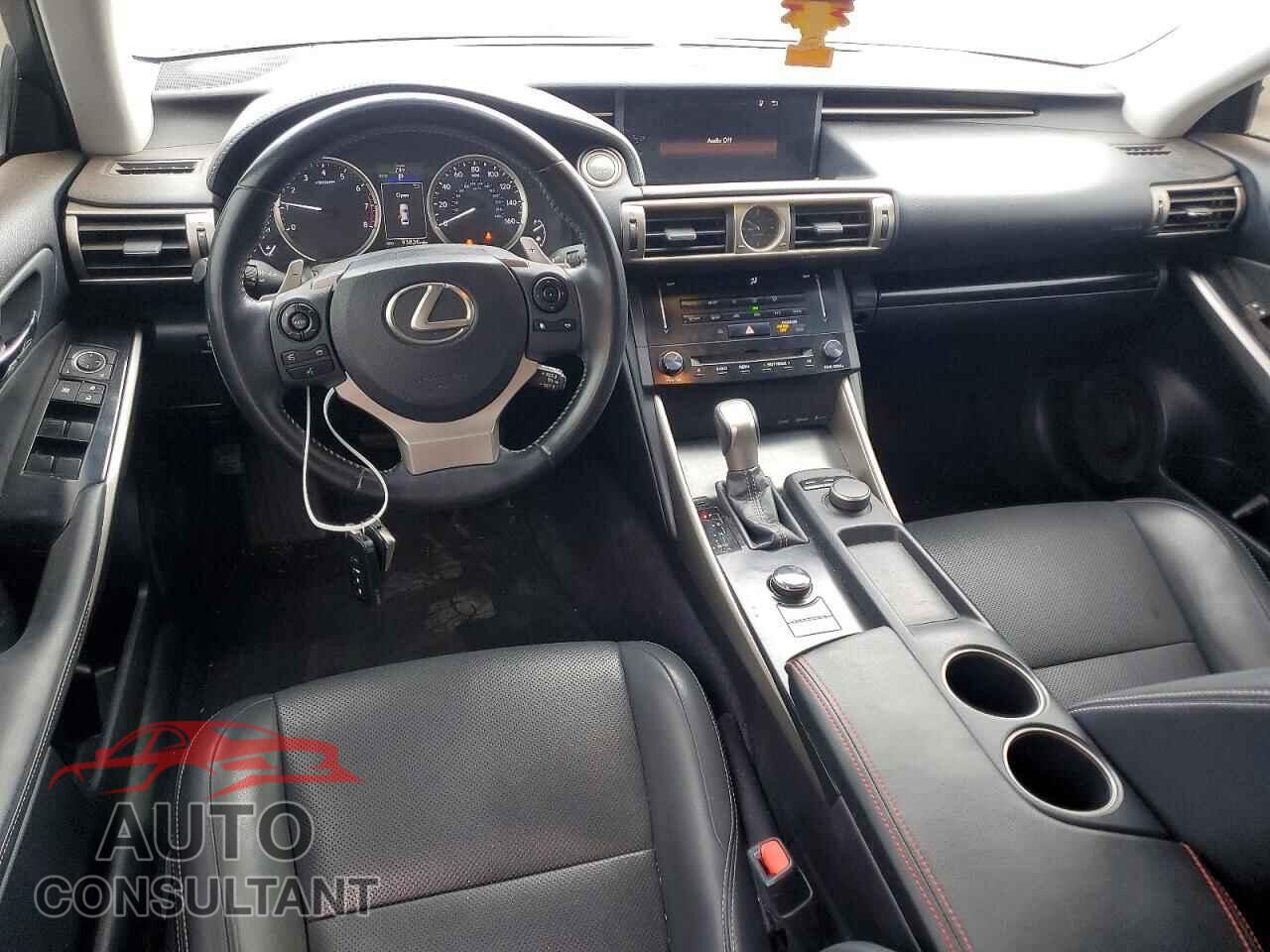 LEXUS IS 2014 - JTHBF1D27E5039265