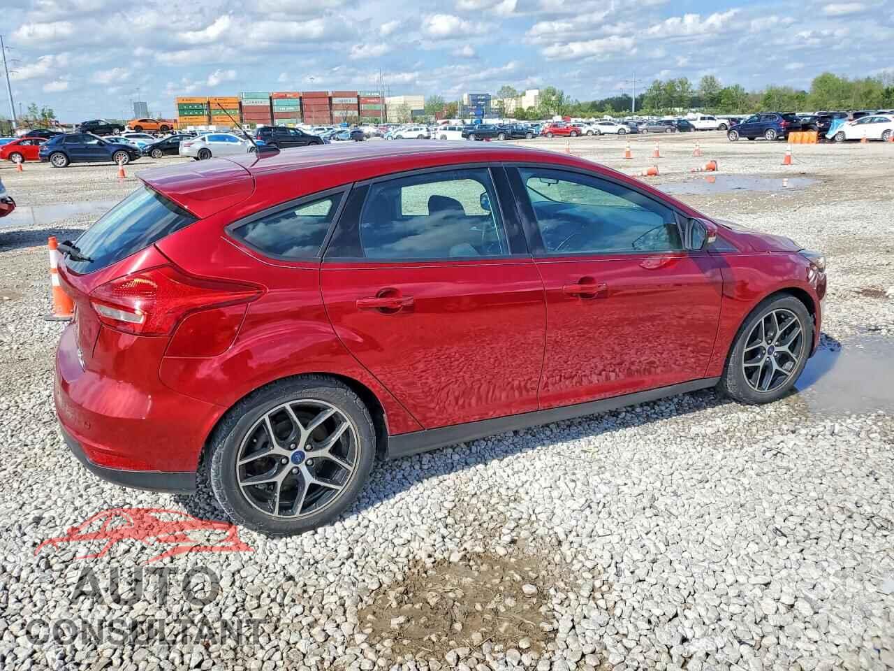 FORD FOCUS 2017 - 1FADP3M20HL341246