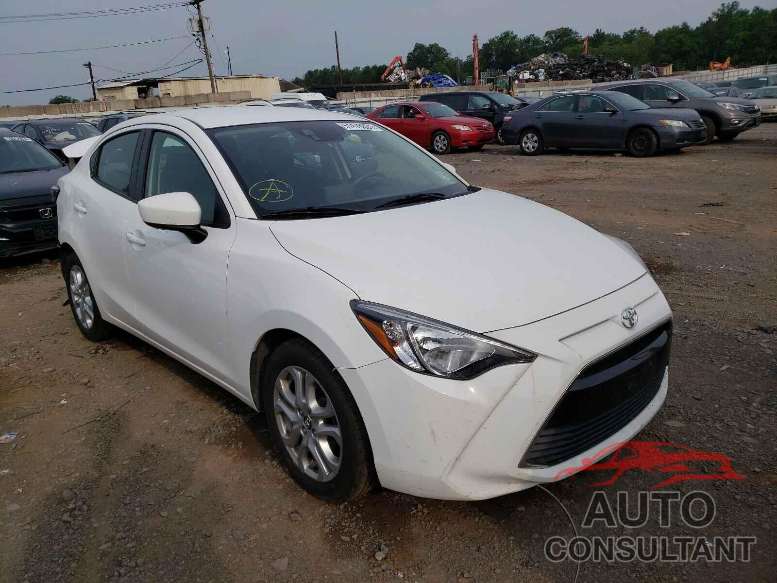 TOYOTA YARIS 2017 - 3MYDLBYV3HY186737