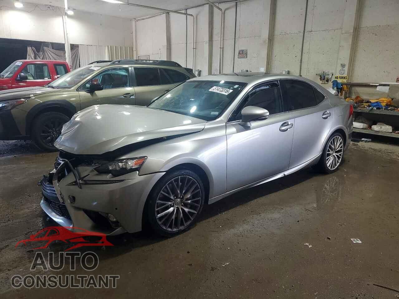 LEXUS IS 2016 - JTHBA1D20G5028982