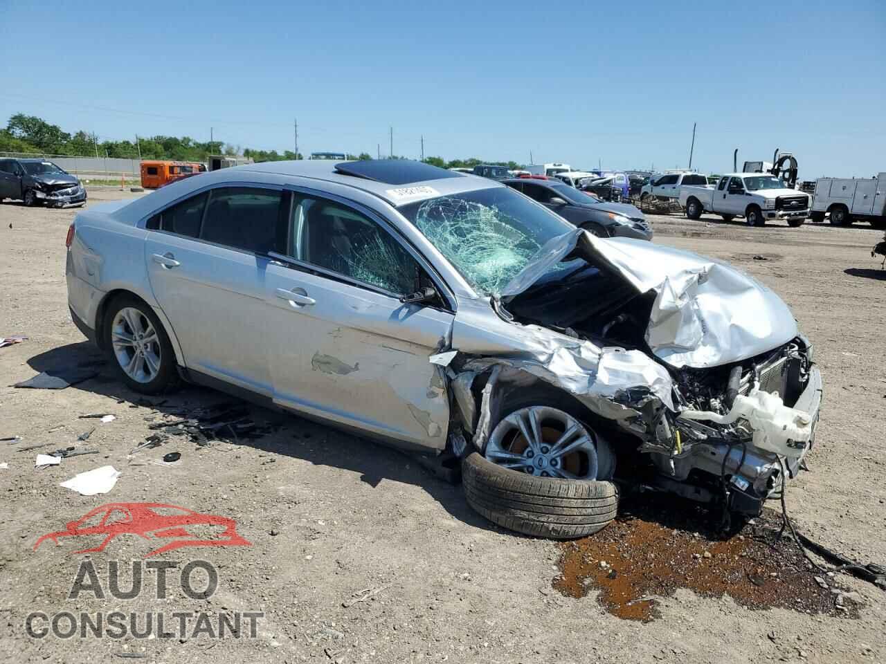FORD TAURUS 2015 - 1FAHP2E85FG203397