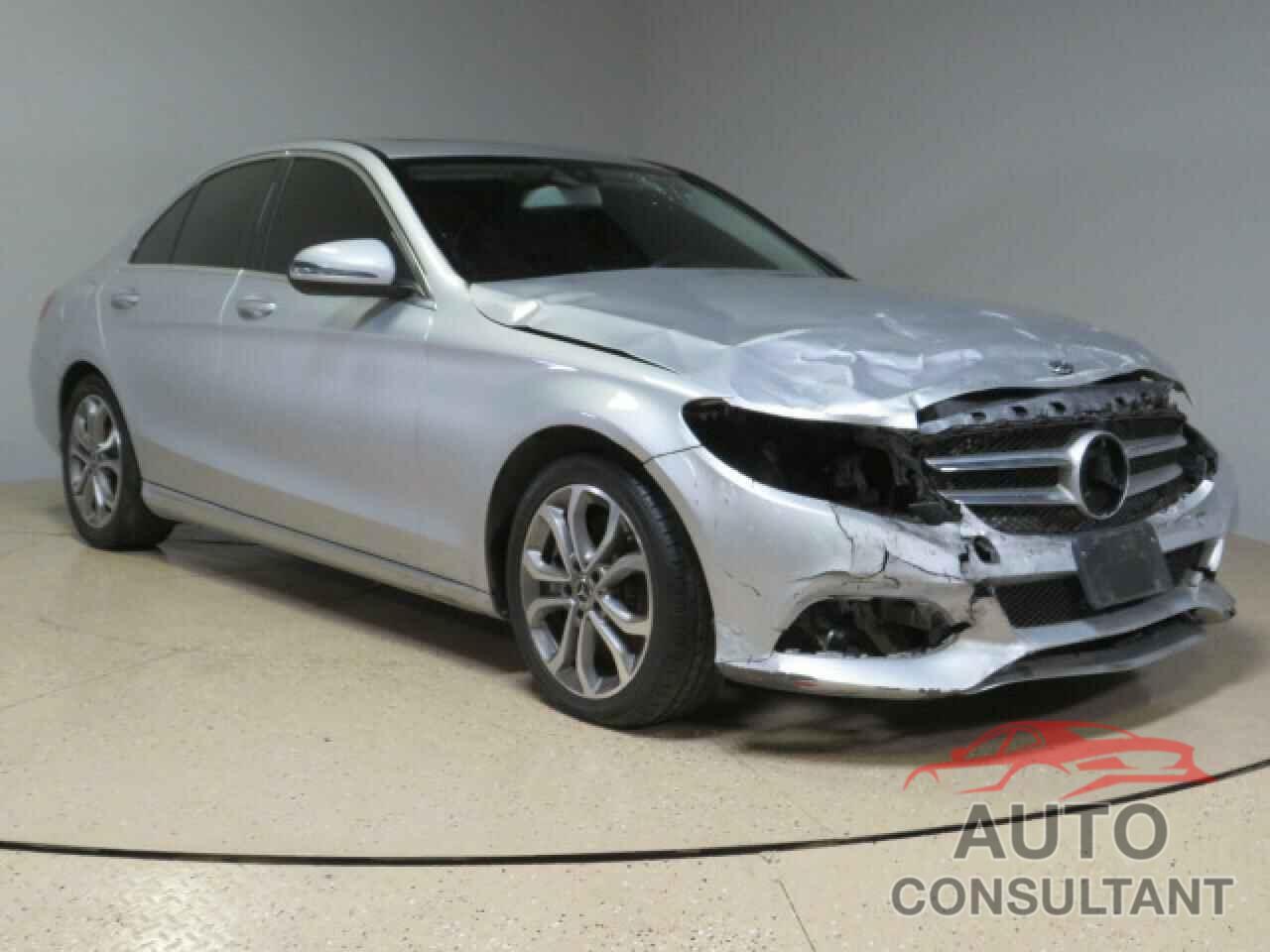 MERCEDES-BENZ C-CLASS 2018 - 55SWF4JBXJU241436