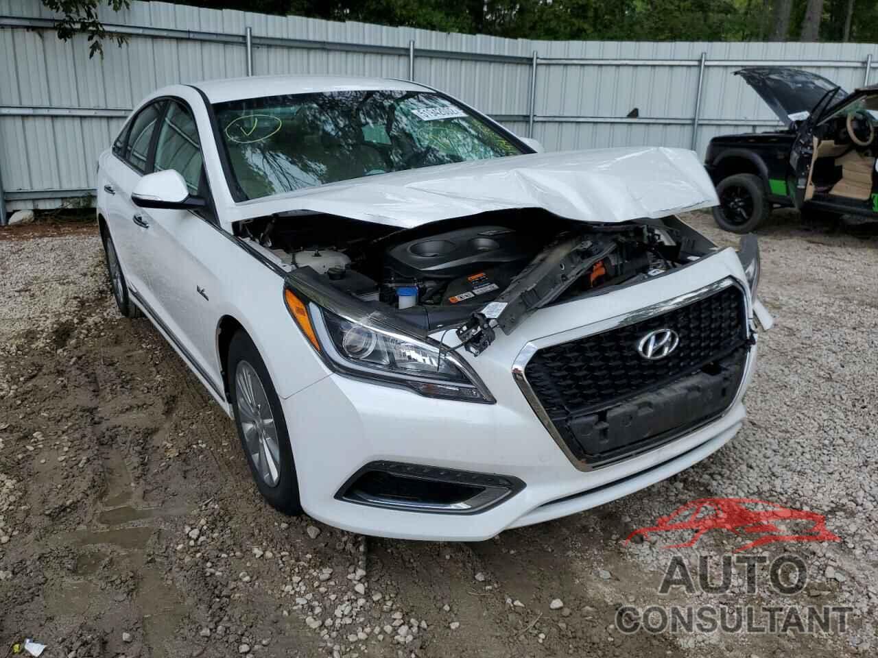 HYUNDAI SONATA 2017 - KMHE24L32HA068685
