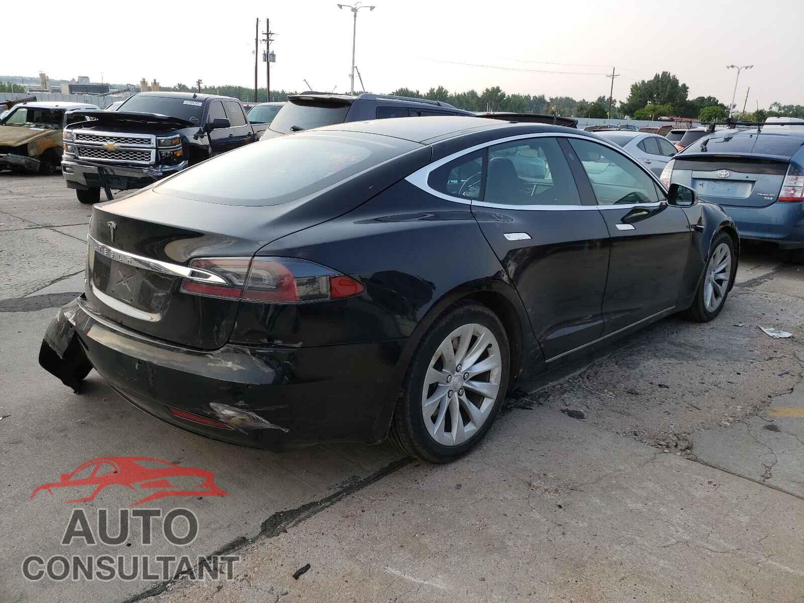 TESLA MODEL S 2017 - 5YJSA1E21HF183864