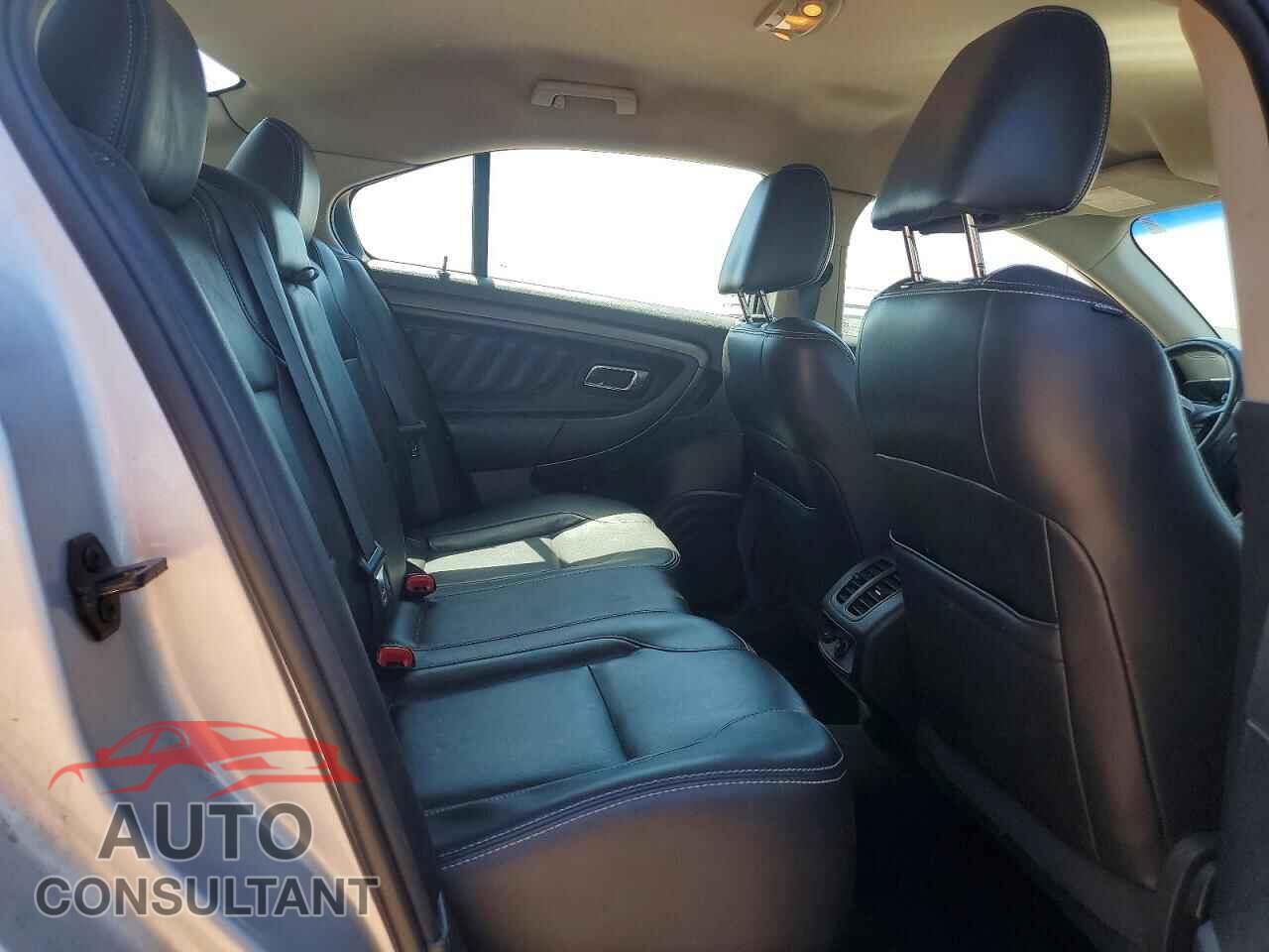 FORD TAURUS 2012 - 1FAHP2EW8CG120038