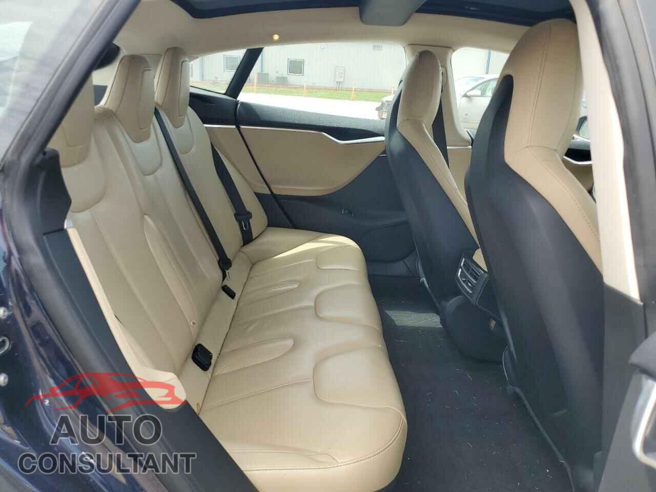 TESLA MODEL S 2014 - 5YJSA1H10EFP52864